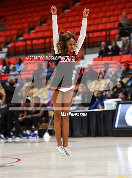 Thumbnail 2 in Landry-Walker vs Pine Bluff (King Cotton Classic) photogallery.