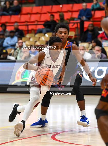 Thumbnail 2 in Landry-Walker vs Pine Bluff (King Cotton Classic) photogallery.