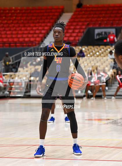 Thumbnail 3 in Landry-Walker vs Pine Bluff (King Cotton Classic) photogallery.
