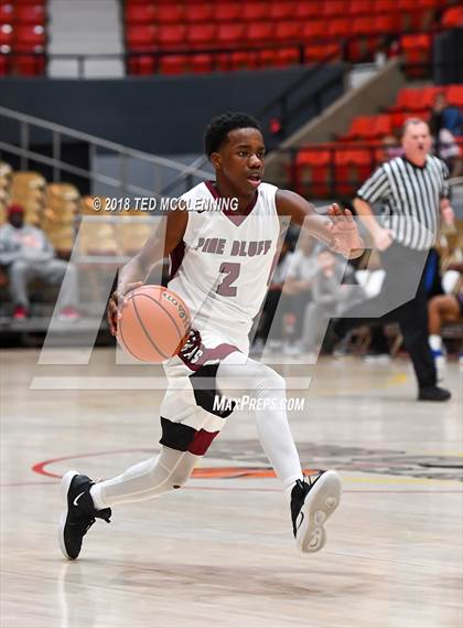 Thumbnail 1 in Landry-Walker vs Pine Bluff (King Cotton Classic) photogallery.