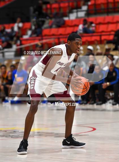 Thumbnail 1 in Landry-Walker vs Pine Bluff (King Cotton Classic) photogallery.