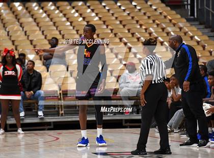 Thumbnail 1 in Landry-Walker vs Pine Bluff (King Cotton Classic) photogallery.
