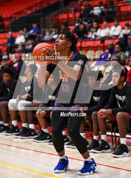Thumbnail 1 in Landry-Walker vs Pine Bluff (King Cotton Classic) photogallery.