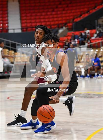 Thumbnail 1 in Landry-Walker vs Pine Bluff (King Cotton Classic) photogallery.