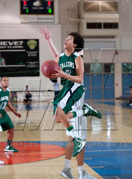 Thumbnail 2 in Mission Prep vs Palmdale (National Prep Classic) photogallery.