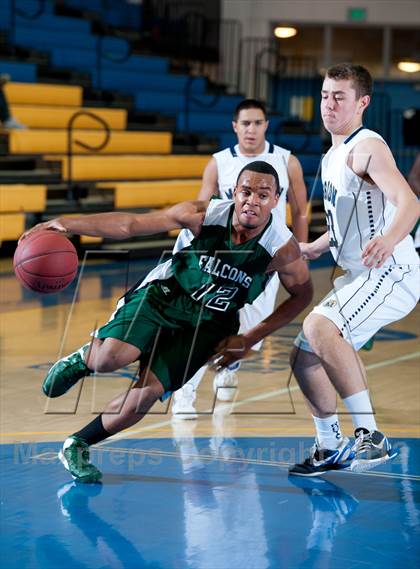 Thumbnail 2 in Mission Prep vs Palmdale (National Prep Classic) photogallery.