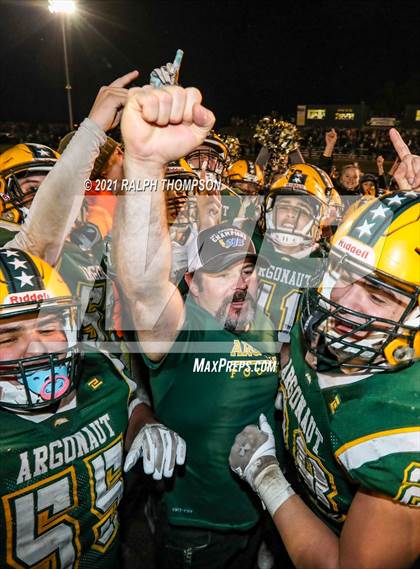 Thumbnail 2 in Quartz Hill @ Argonaut (CIF D-6AA final Post-Game Photos) photogallery.