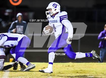 Thumbnail 3 in Jacksboro @ Millsap photogallery.