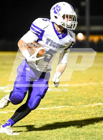 Thumbnail 3 in Jacksboro @ Millsap photogallery.