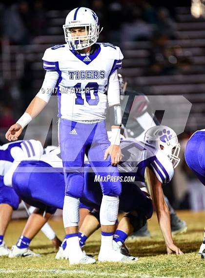 Thumbnail 1 in Jacksboro @ Millsap photogallery.