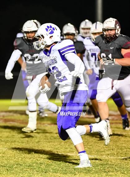 Thumbnail 1 in Jacksboro @ Millsap photogallery.