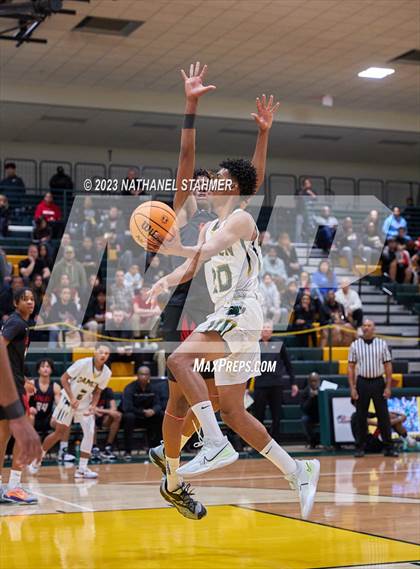 Thumbnail 3 in Etiwanda @ Damien photogallery.