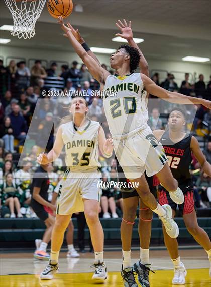 Thumbnail 3 in Etiwanda @ Damien photogallery.