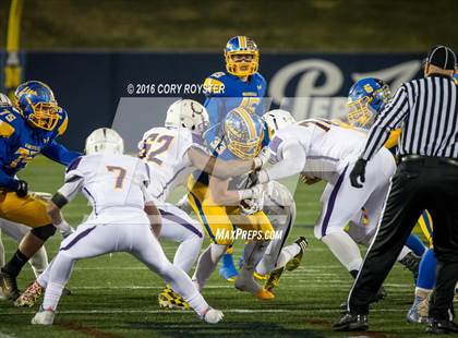 Thumbnail 2 in Elkton vs. Walkersville (MPSSAA 2A Final) photogallery.