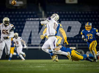 Thumbnail 2 in Elkton vs. Walkersville (MPSSAA 2A Final) photogallery.