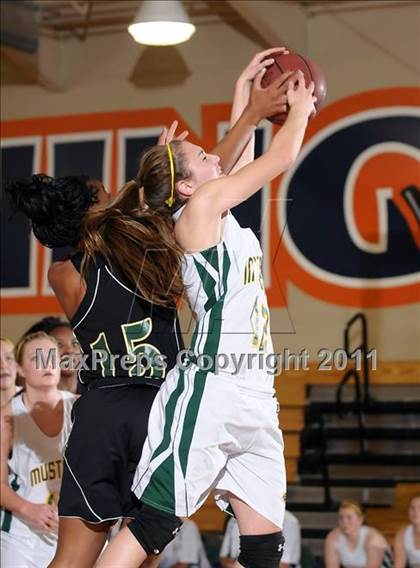 Thumbnail 1 in Monterey Trial vs. Argonaut (Cosumnes Oaks Classic) photogallery.