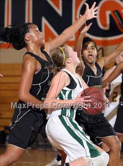 Thumbnail 2 in Monterey Trial vs. Argonaut (Cosumnes Oaks Classic) photogallery.