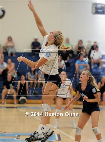 Thumbnail 2 in Corona del Mar vs Tesoro (Mohs Classic) photogallery.