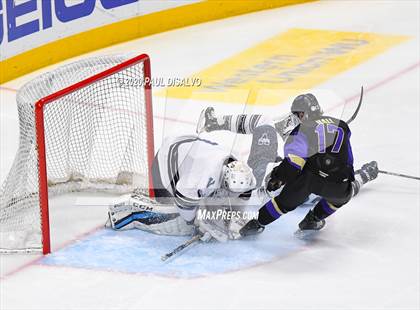 Thumbnail 3 in Valor Christian vs. Fort Collins (CHSAA State Final) photogallery.