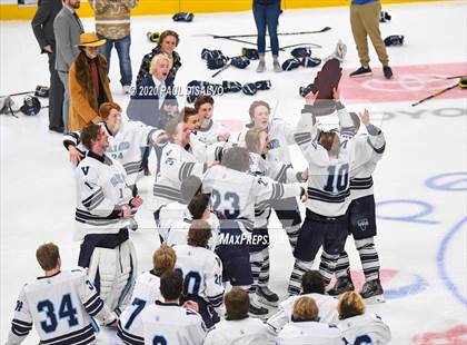 Thumbnail 2 in Valor Christian vs. Fort Collins (CHSAA State Final) photogallery.