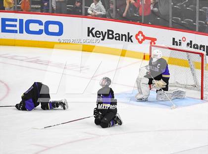 Thumbnail 3 in Valor Christian vs. Fort Collins (CHSAA State Final) photogallery.