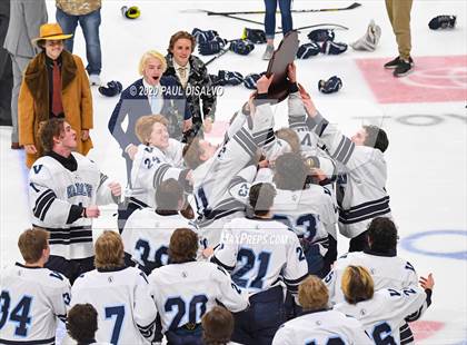 Thumbnail 3 in Valor Christian vs. Fort Collins (CHSAA State Final) photogallery.