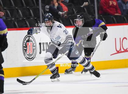 Thumbnail 3 in Valor Christian vs. Fort Collins (CHSAA State Final) photogallery.