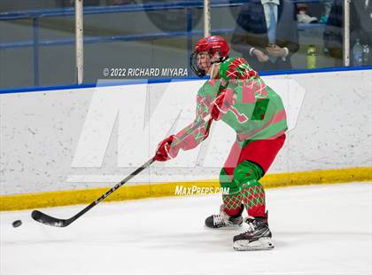 Thumbnail 2 in Concord vs Trinity (Brian C. Stone Christmas Tournament) photogallery.