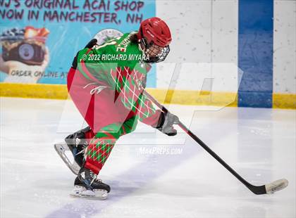 Thumbnail 2 in Concord vs Trinity (Brian C. Stone Christmas Tournament) photogallery.