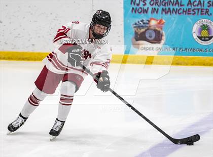 Thumbnail 3 in Concord vs Trinity (Brian C. Stone Christmas Tournament) photogallery.