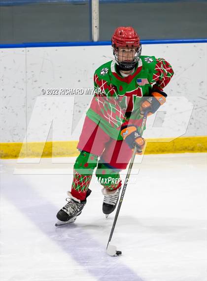 Thumbnail 1 in Concord vs Trinity (Brian C. Stone Christmas Tournament) photogallery.