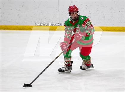 Thumbnail 3 in Concord vs Trinity (Brian C. Stone Christmas Tournament) photogallery.