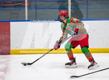 Thumbnail 3 in Concord vs Trinity (Brian C. Stone Christmas Tournament) photogallery.