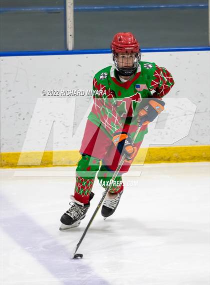 Thumbnail 3 in Concord vs Trinity (Brian C. Stone Christmas Tournament) photogallery.
