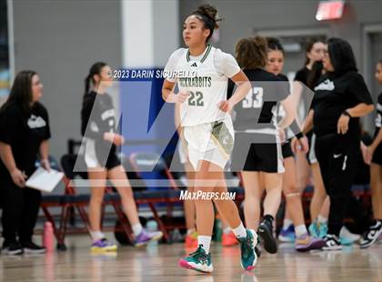Thumbnail 2 in Volcano Vista vs. Long Beach Poly (Nike Tournament of Champions) photogallery.
