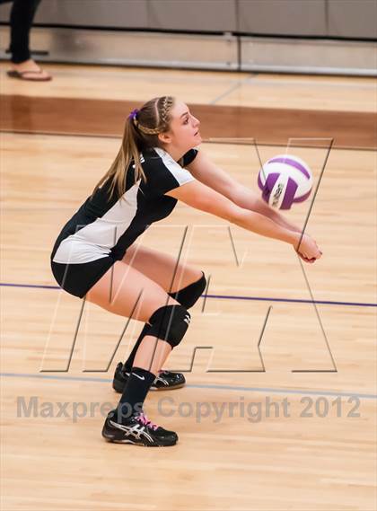 Thumbnail 1 in ThunderRidge @ Douglas County photogallery.