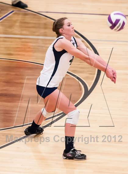 Thumbnail 2 in ThunderRidge @ Douglas County photogallery.