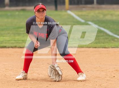 Thumbnail 3 in Hemet @ Segerstrom (CIF SS Division 4 Round 2) photogallery.