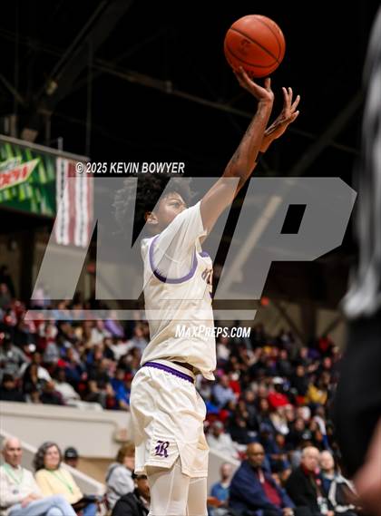 Thumbnail 3 in Olentangy Liberty vs Reynoldsburg (OHSAA D1 Regional Final) photogallery.