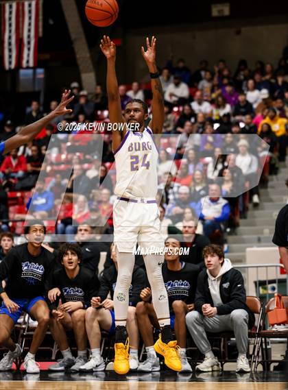 Thumbnail 1 in Olentangy Liberty vs Reynoldsburg (OHSAA D1 Regional Final) photogallery.