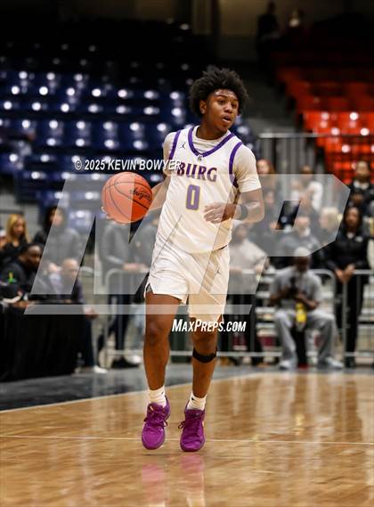 Thumbnail 2 in Olentangy Liberty vs Reynoldsburg (OHSAA D1 Regional Final) photogallery.