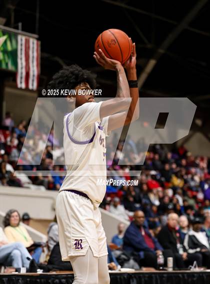 Thumbnail 2 in Olentangy Liberty vs Reynoldsburg (OHSAA D1 Regional Final) photogallery.