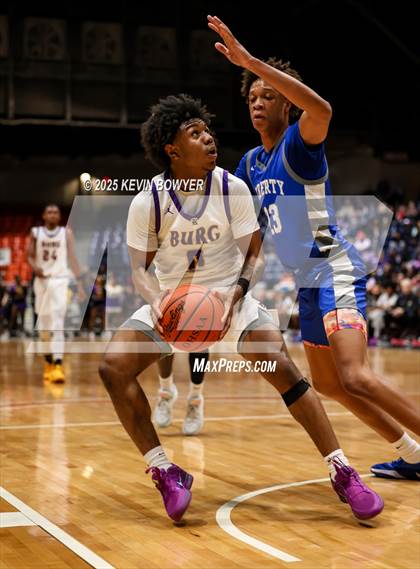 Thumbnail 3 in Olentangy Liberty vs Reynoldsburg (OHSAA D1 Regional Final) photogallery.