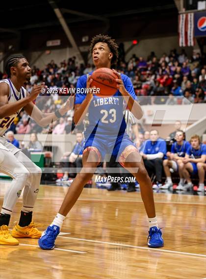 Thumbnail 1 in Olentangy Liberty vs Reynoldsburg (OHSAA D1 Regional Final) photogallery.