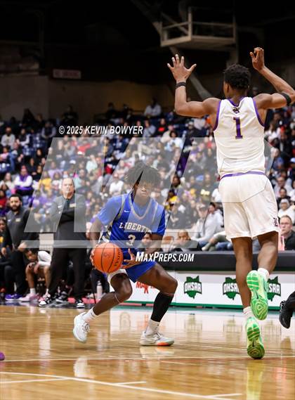 Thumbnail 3 in Olentangy Liberty vs Reynoldsburg (OHSAA D1 Regional Final) photogallery.