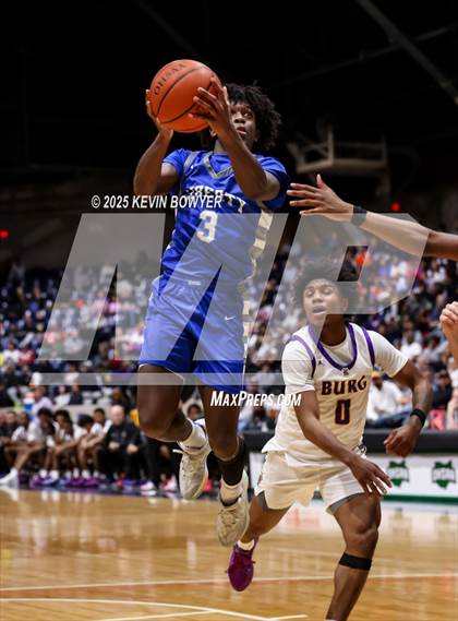 Thumbnail 2 in Olentangy Liberty vs Reynoldsburg (OHSAA D1 Regional Final) photogallery.