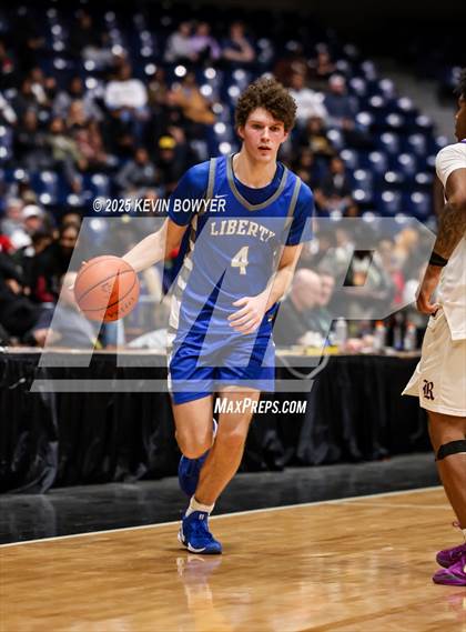 Thumbnail 1 in Olentangy Liberty vs Reynoldsburg (OHSAA D1 Regional Final) photogallery.