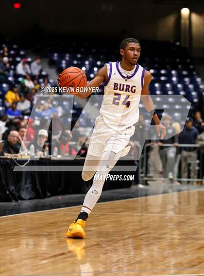 Thumbnail 3 in Olentangy Liberty vs Reynoldsburg (OHSAA D1 Regional Final) photogallery.