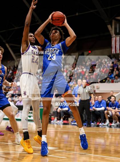 Thumbnail 3 in Olentangy Liberty vs Reynoldsburg (OHSAA D1 Regional Final) photogallery.