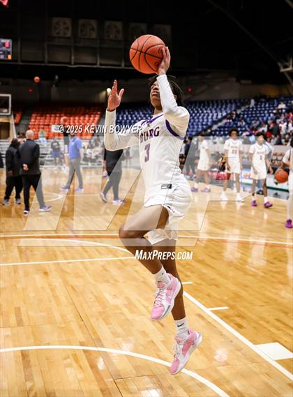 Thumbnail 1 in Olentangy Liberty vs Reynoldsburg (OHSAA D1 Regional Final) photogallery.